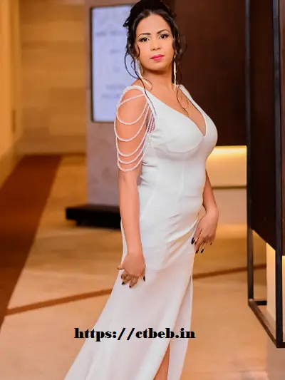 Female Escort in Udaipur